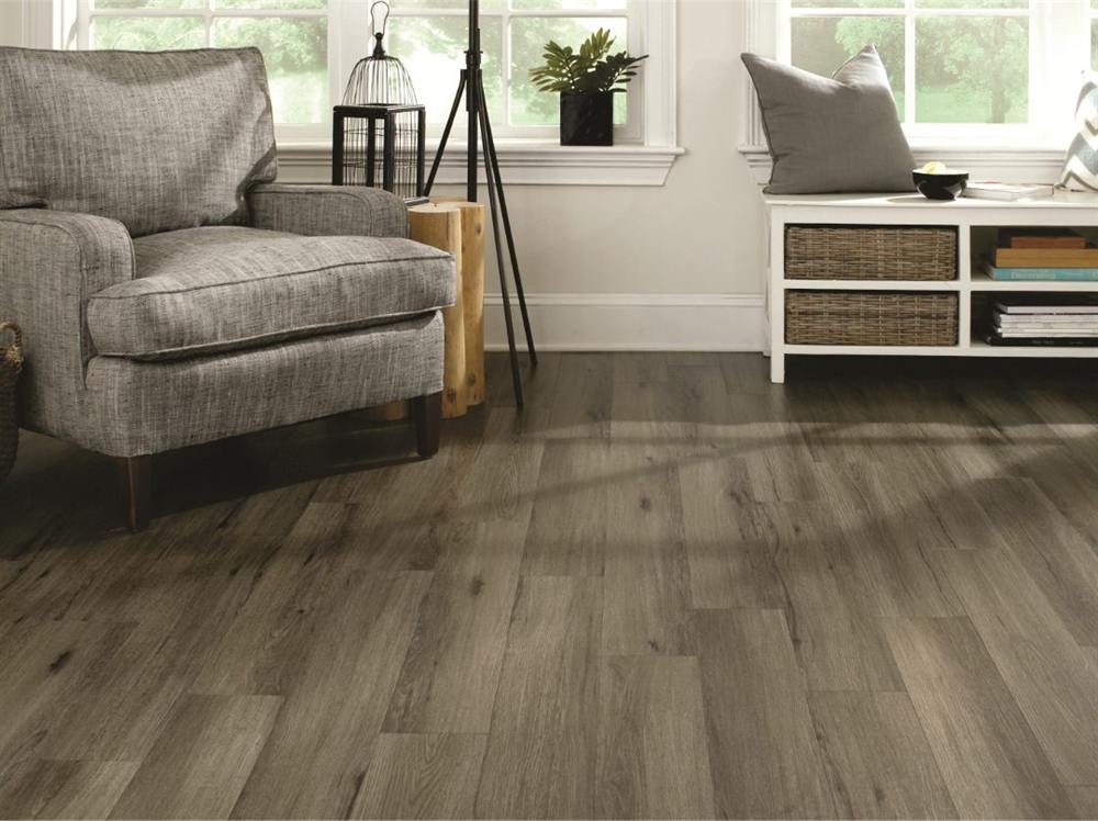 Vinyl Flooring cost example for a Texas City, TX living room